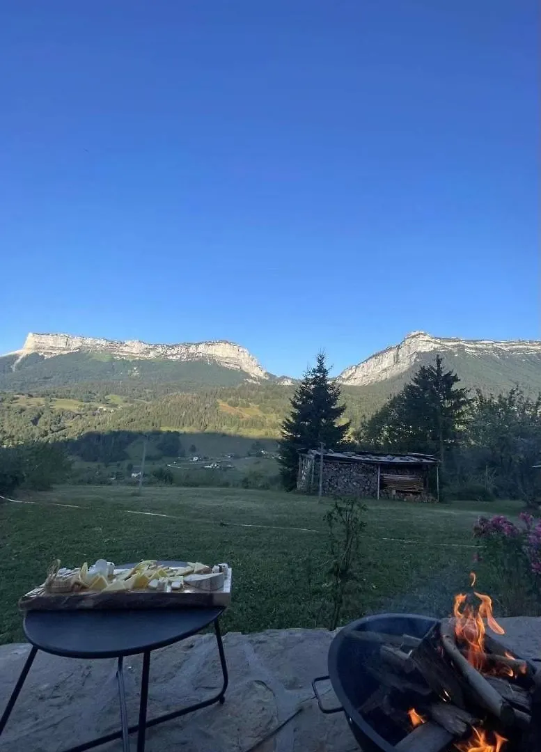 Holiday home Maison Montagne Vue Exceptionnelle En Chartreuse Entremont-le-Vieux